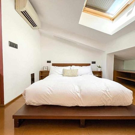 Apartament Loft Cort Reial Atico In The Heart Of The Old Town Girona Zewnętrze zdjęcie