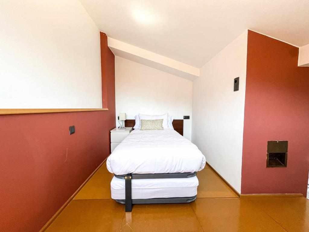 Apartament Loft Cort Reial Atico In The Heart Of The Old Town Girona Zewnętrze zdjęcie