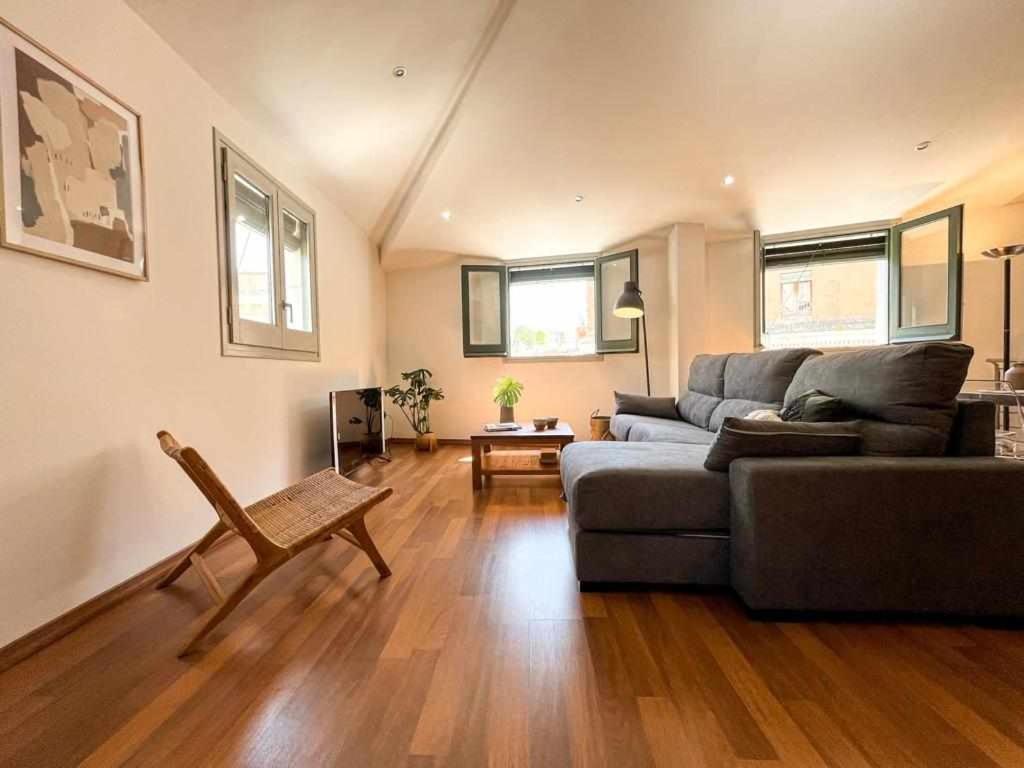 Apartament Loft Cort Reial Atico In The Heart Of The Old Town Girona Zewnętrze zdjęcie